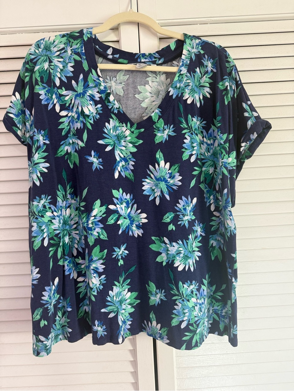 Tommy Bahama Navy V-Neck Floral Tee with Green & Blue Blooms